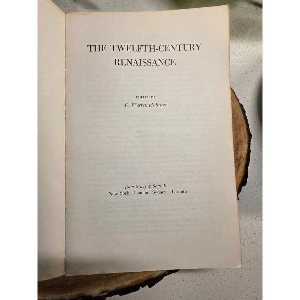 The 12th Century Renaissance C Warren Hollister John Wiley Pub 1969 Paperback